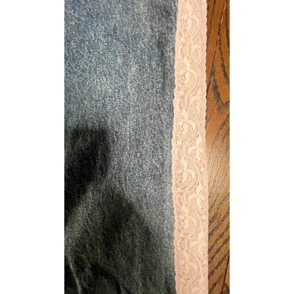 Fashion Nova Bow Lace Trim Denim Size 14 Plus - Picture 5 of 11